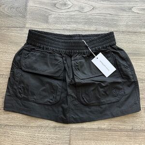 Lovers & Friends – Britt Mini Skirt